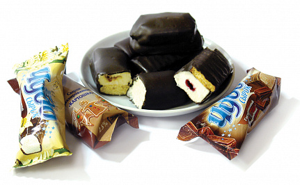 Line to produce chocolate glazed curd bars into flow-pack